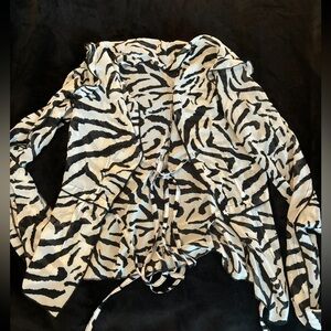 SEMI SHEER ZEBRA TIE UP SHIRT🦓